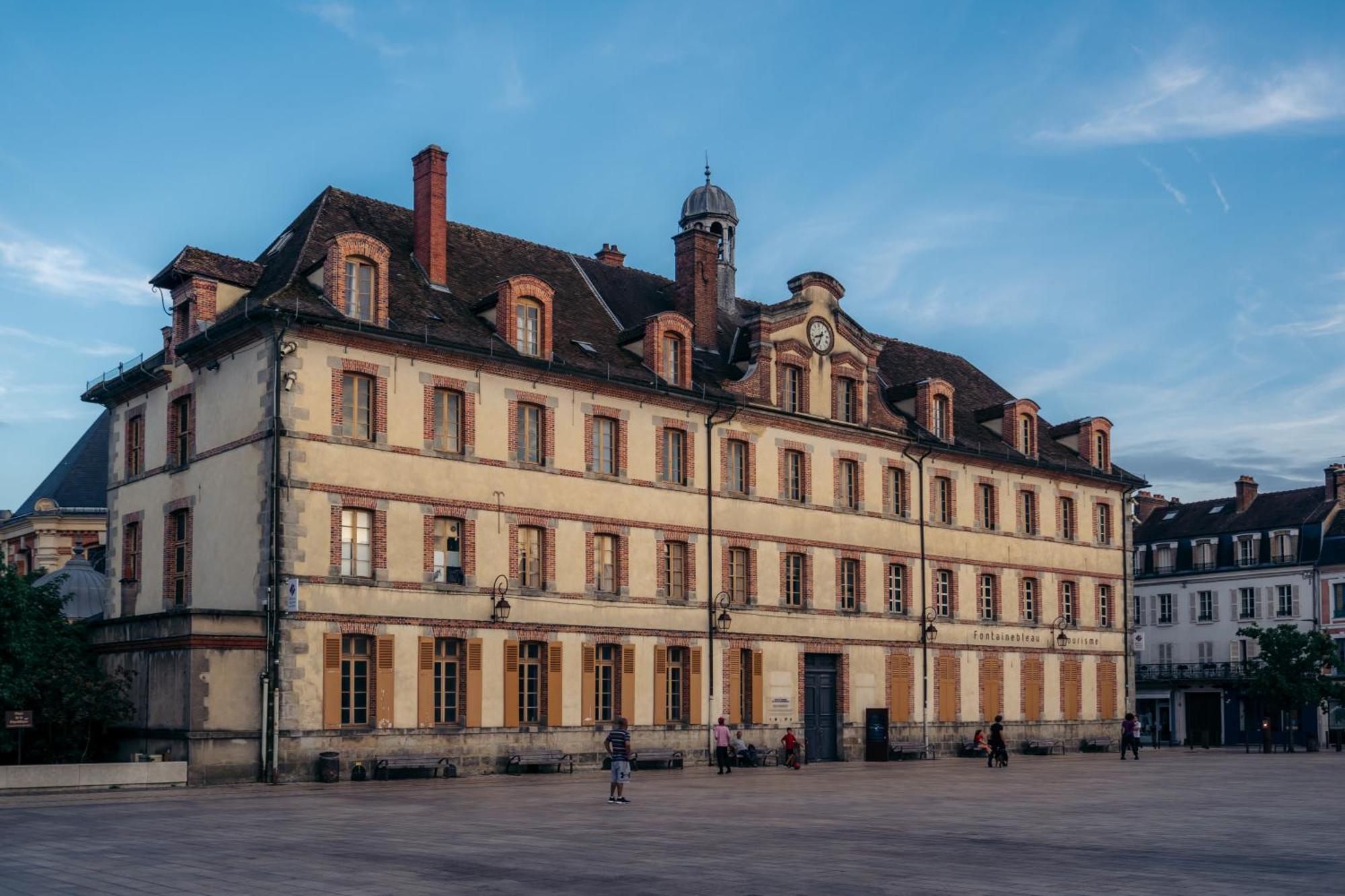 Le Clocher Du Chateau Fontainebleau Exteriér fotografie